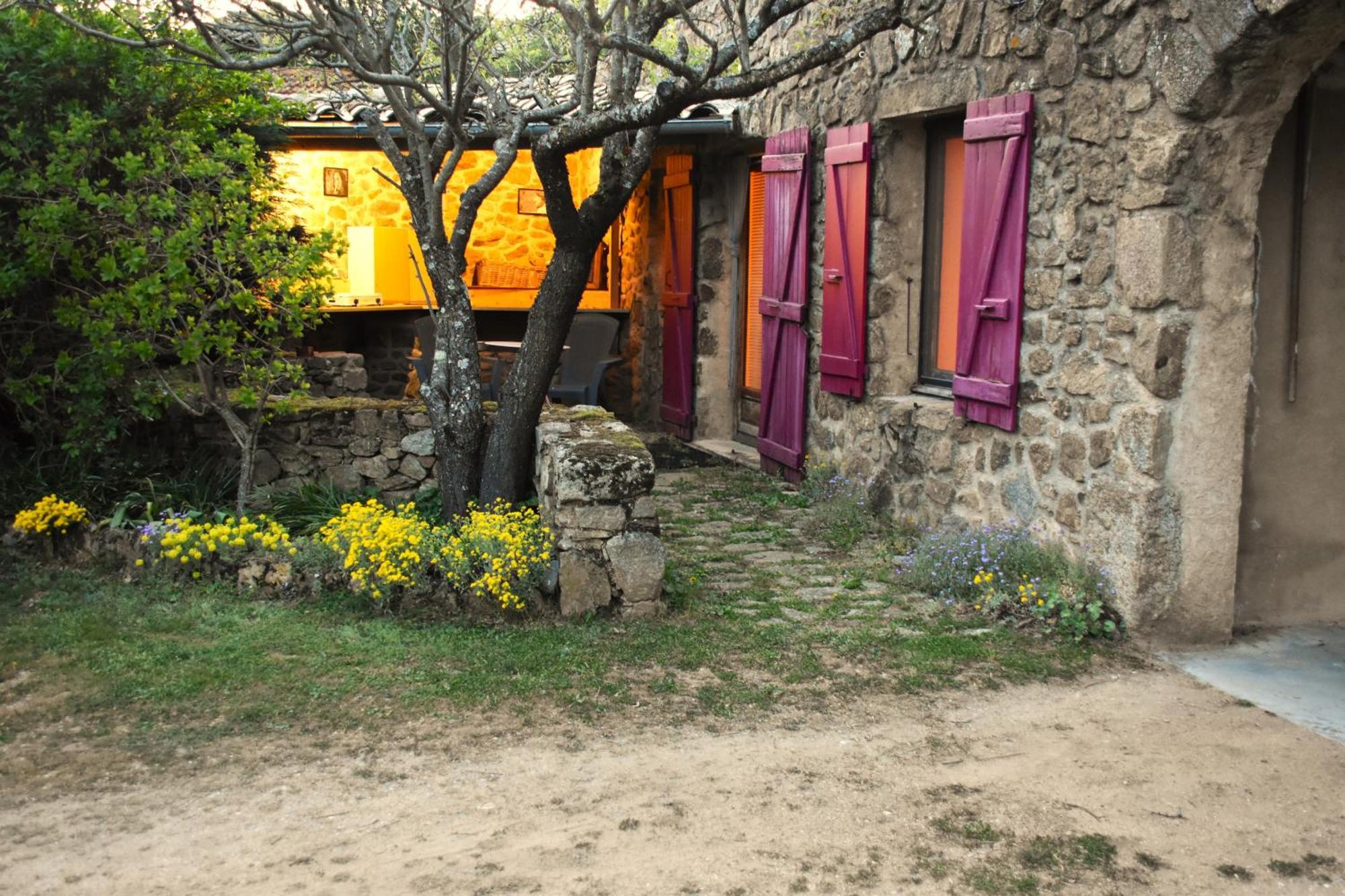 Chambre d'hôtes de Thorée Maclas Exterior foto